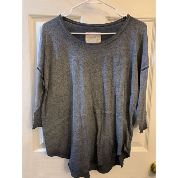 FREE PEOPLE “WE THE FREE” VINTAGE TOP GRAY RAW HEM AND CUFFS TOP SZ S - Picture 9 of 11